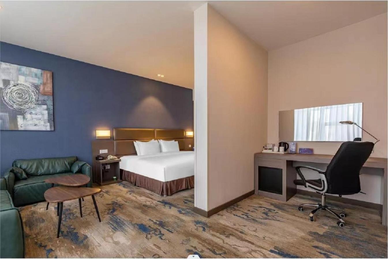 Holiday Inn Express Shenyang North Station By Ihg Esterno foto