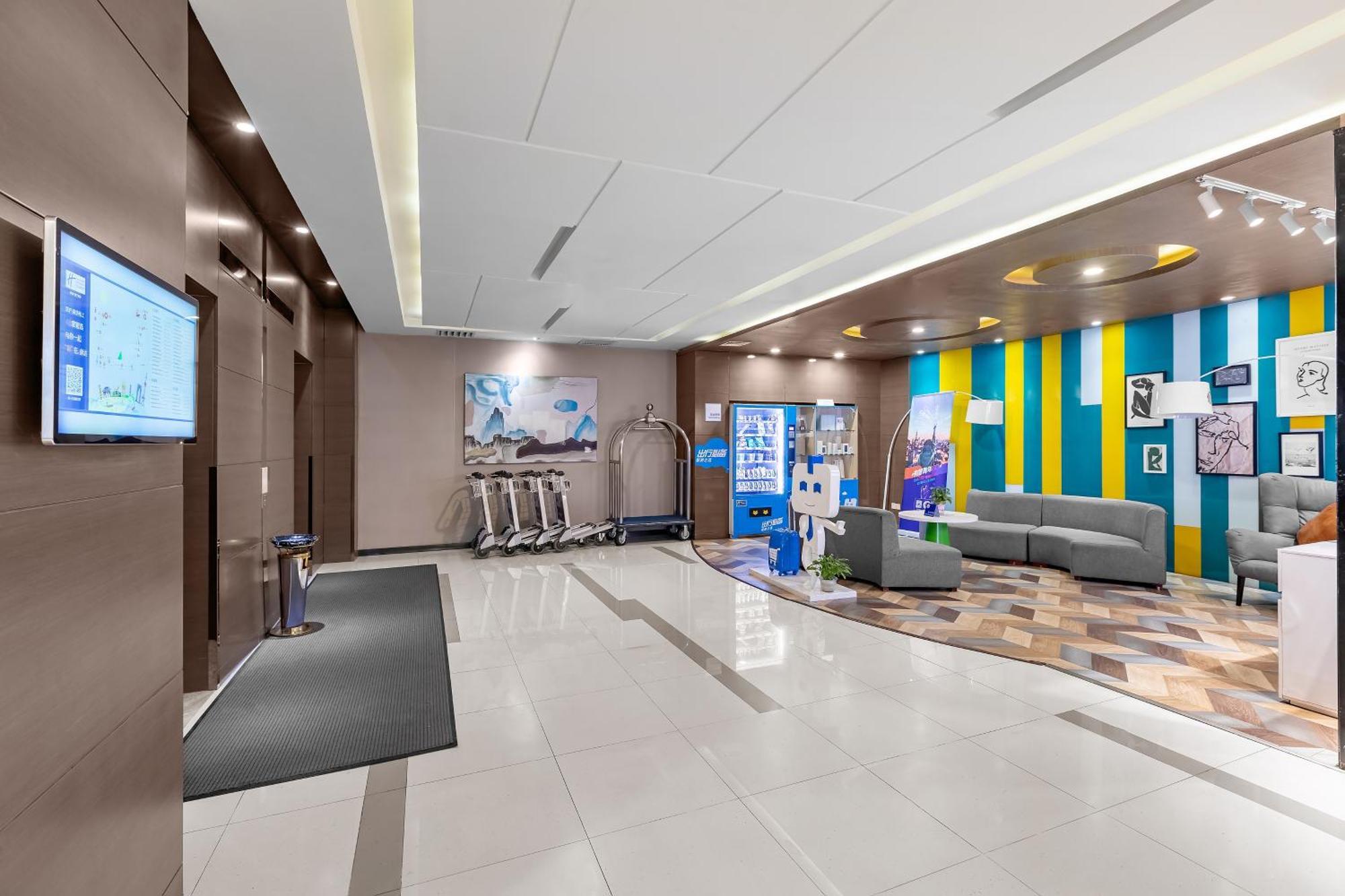 Holiday Inn Express Shenyang North Station By Ihg Esterno foto