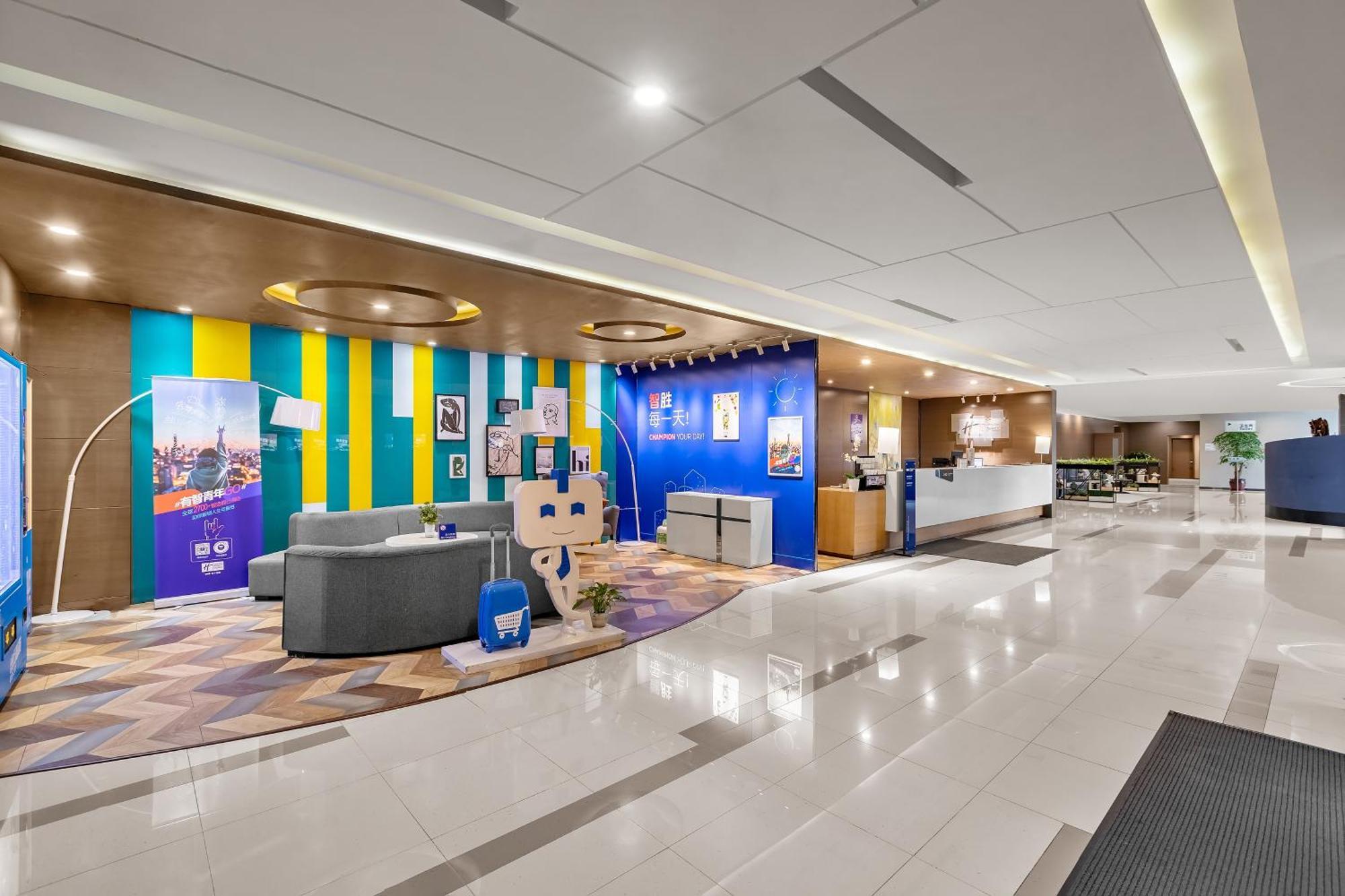 Holiday Inn Express Shenyang North Station By Ihg Esterno foto