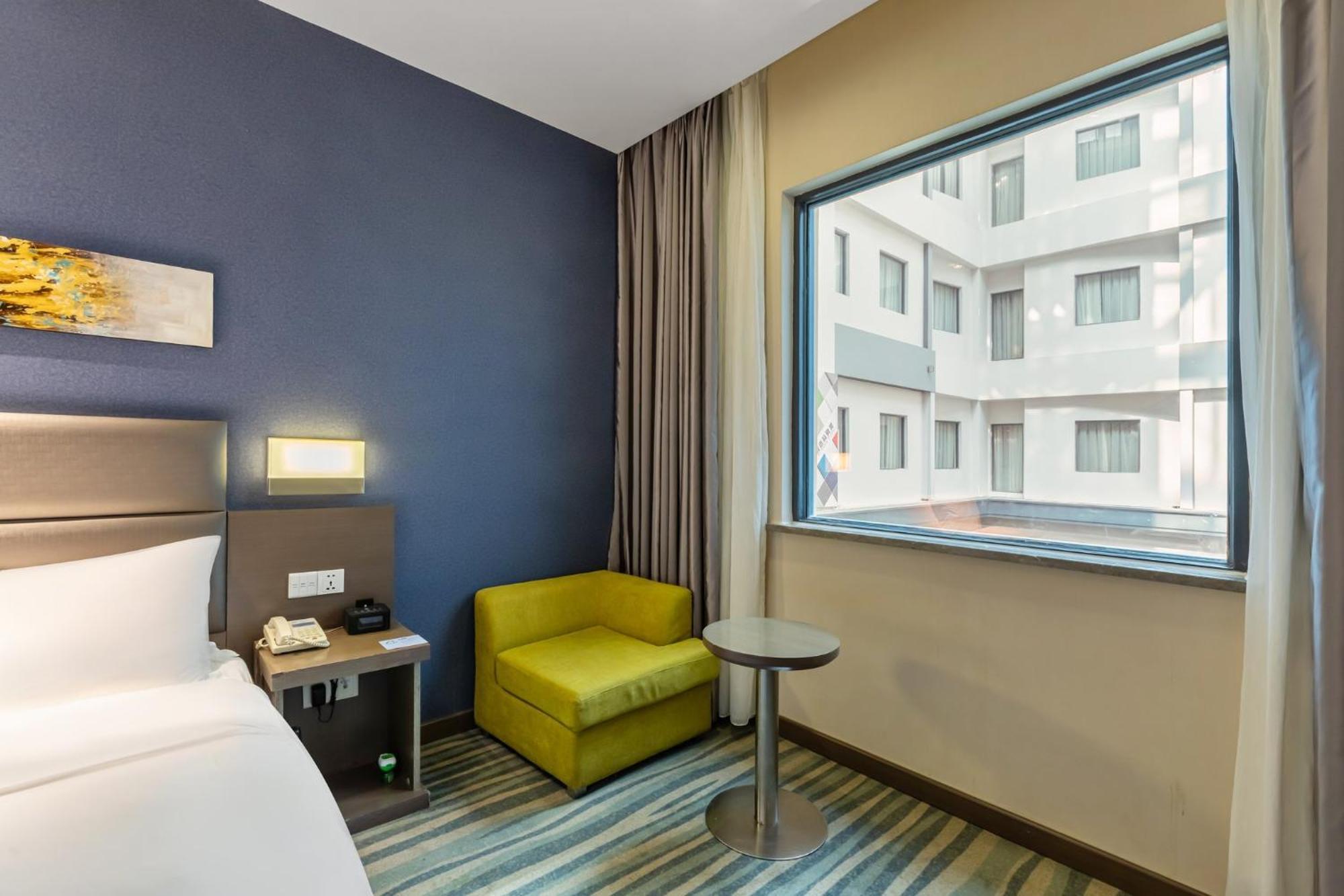 Holiday Inn Express Shenyang North Station By Ihg Esterno foto