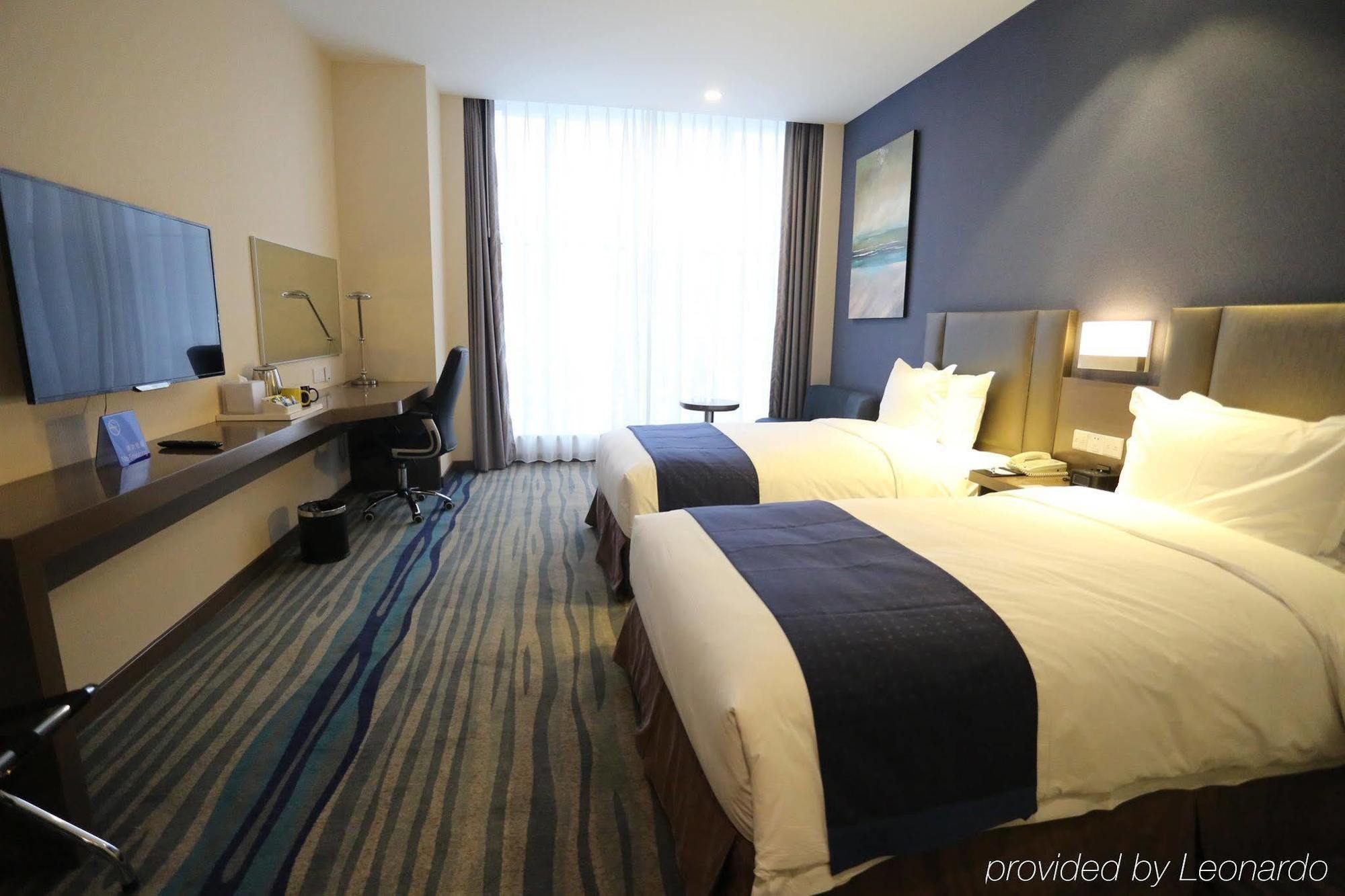 Holiday Inn Express Shenyang North Station By Ihg Esterno foto